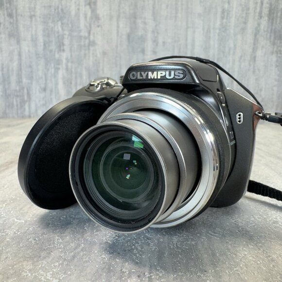 Olympus SP-550UZ 7.1MP Digital Camera with 18x Optical Zoom Tested - Picture 9 of 14